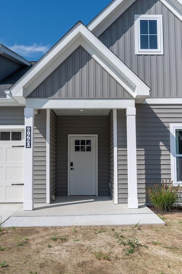 8463 Oak Shade Cir #27 - Photo 2 of 43