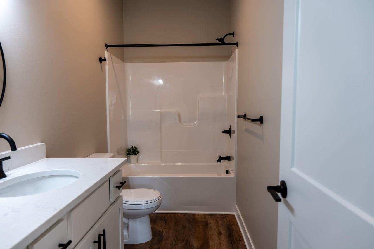 8463 Oak Shade Cir #27 - Photo 7 of 43