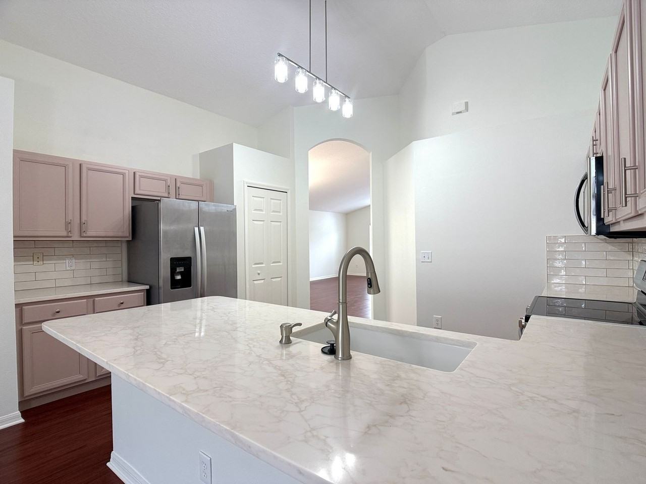 538 Solana Cir - Photo 6 of 40