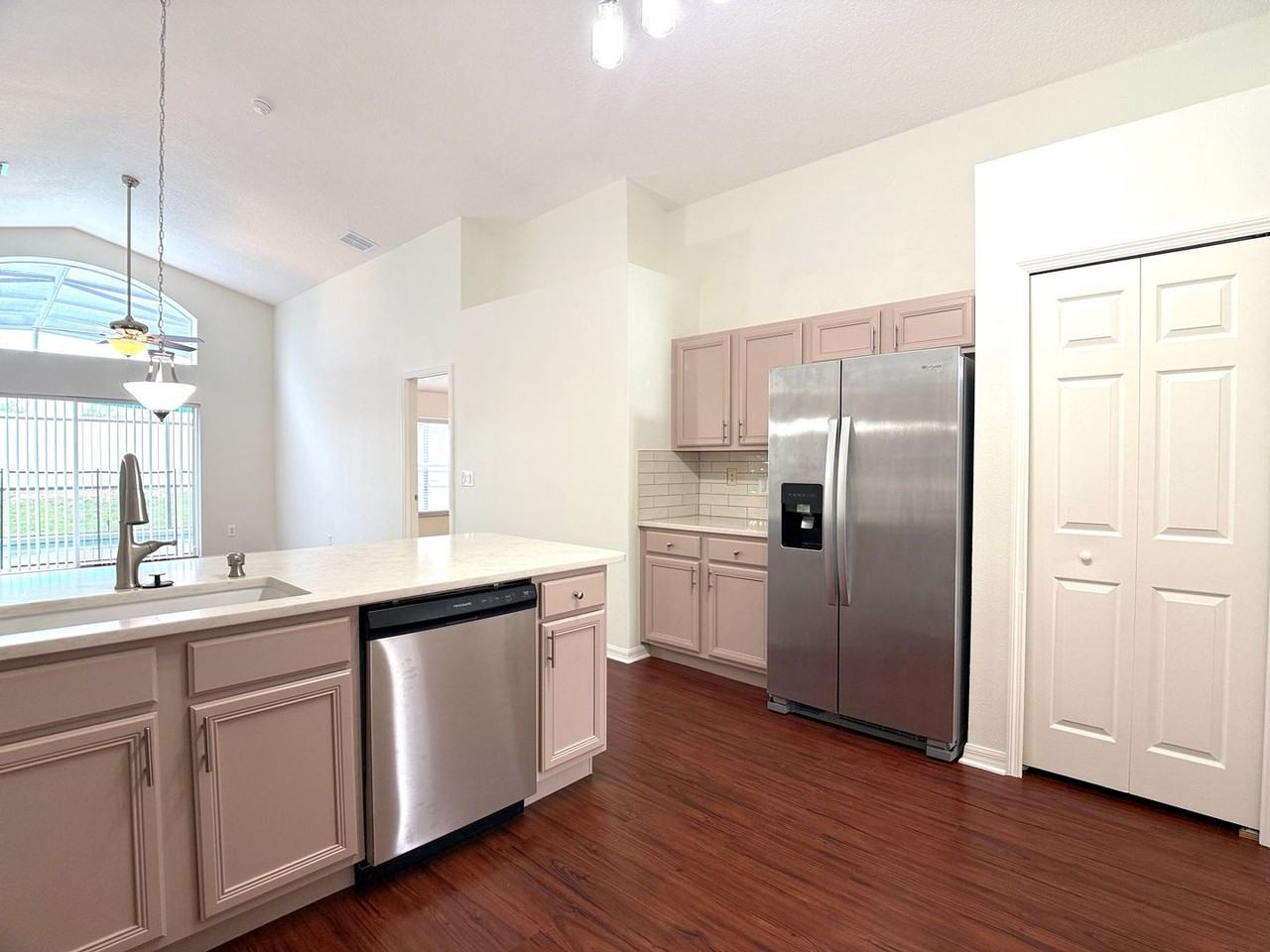 538 Solana Cir - Photo 7 of 40