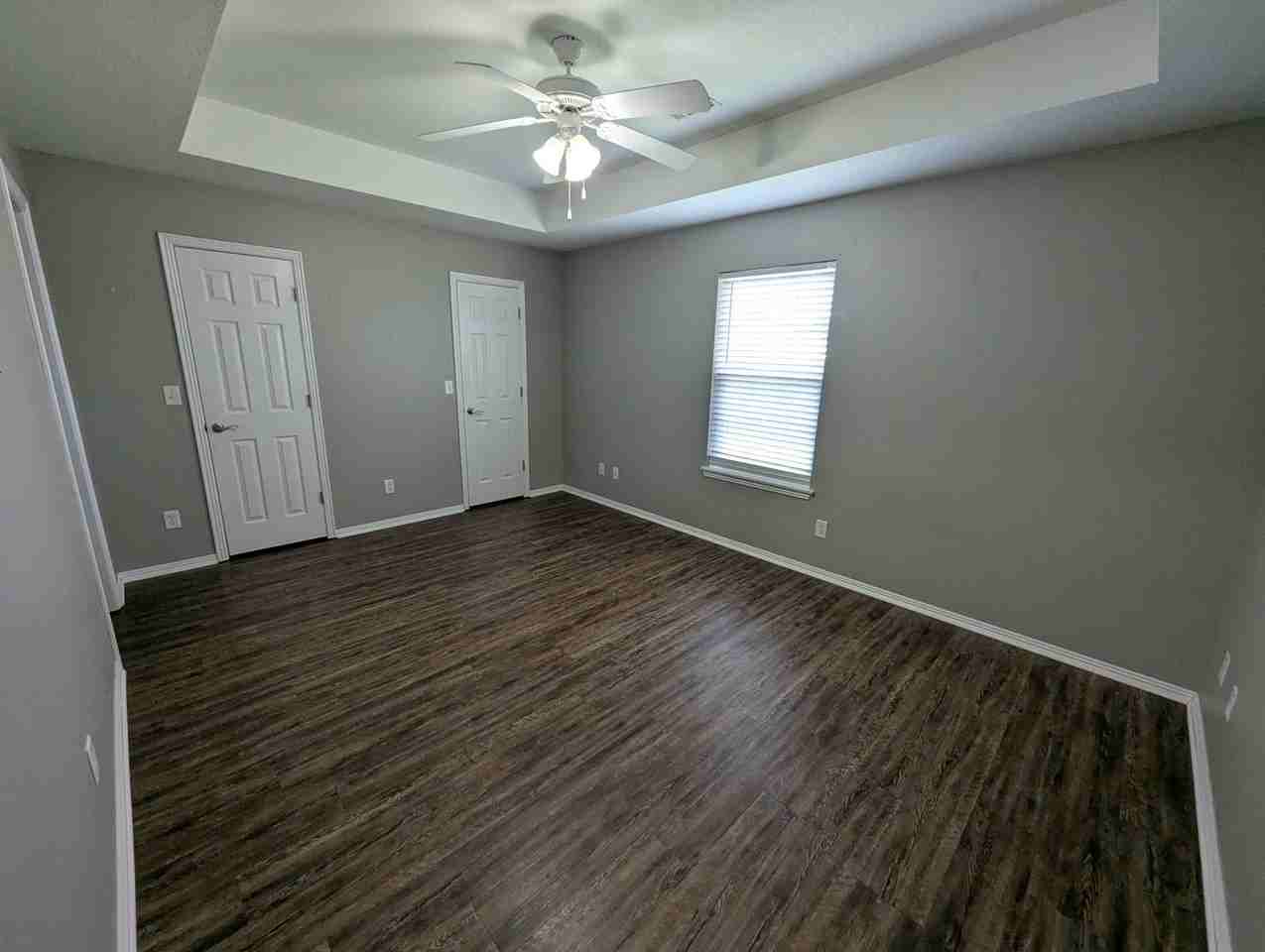 802 Ash Ct - Photo 7 of 14