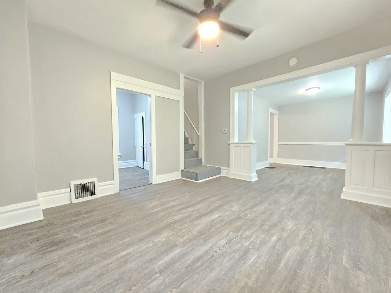 234 Studebaker St - Photo 3 of 17