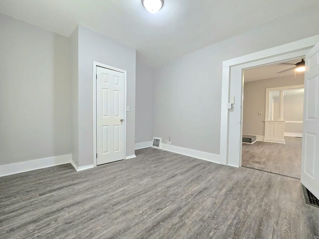234 Studebaker St - Photo 5 of 17