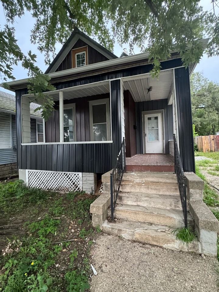 315 W Nebraska Ave - Photo 4 of 21