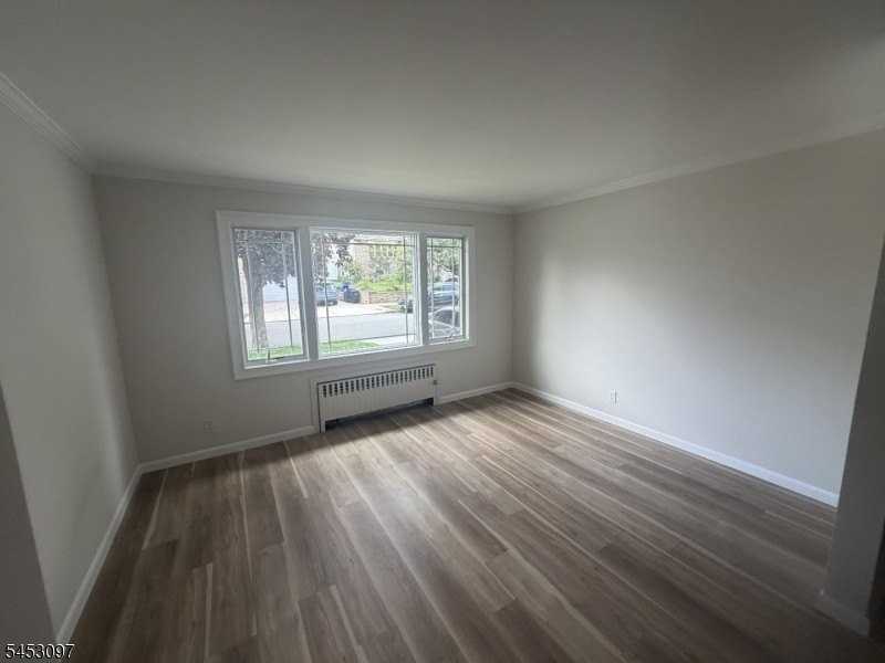 271 Travers Pl - Photo 2 of 13