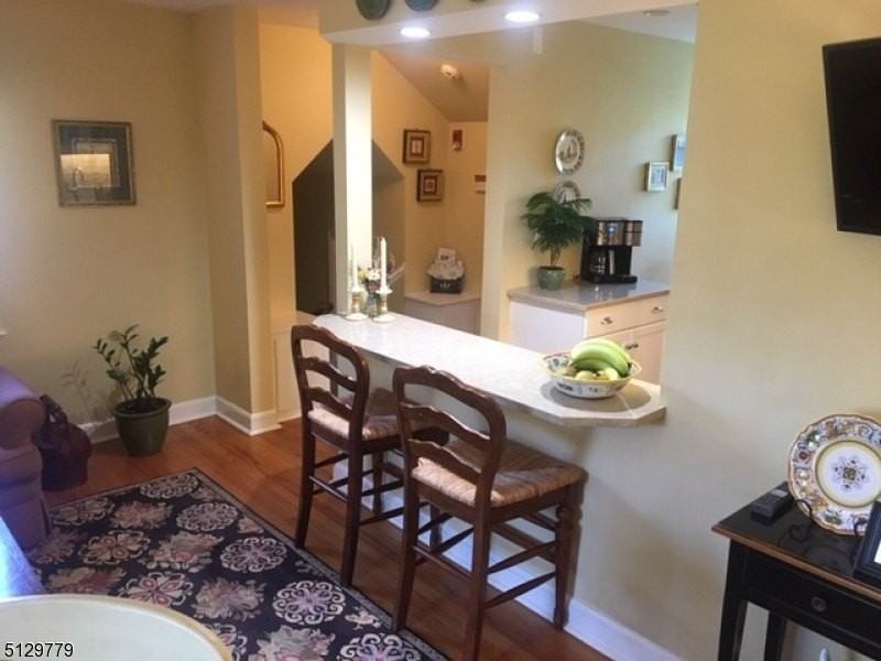 247 Valley Rd - Photo 3 of 15