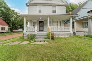 featured image of 2145 W 100th St
