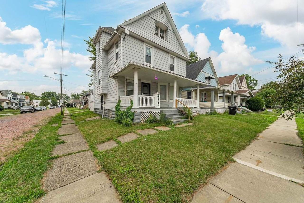 2145 W 100th St - Photo 3 of 41