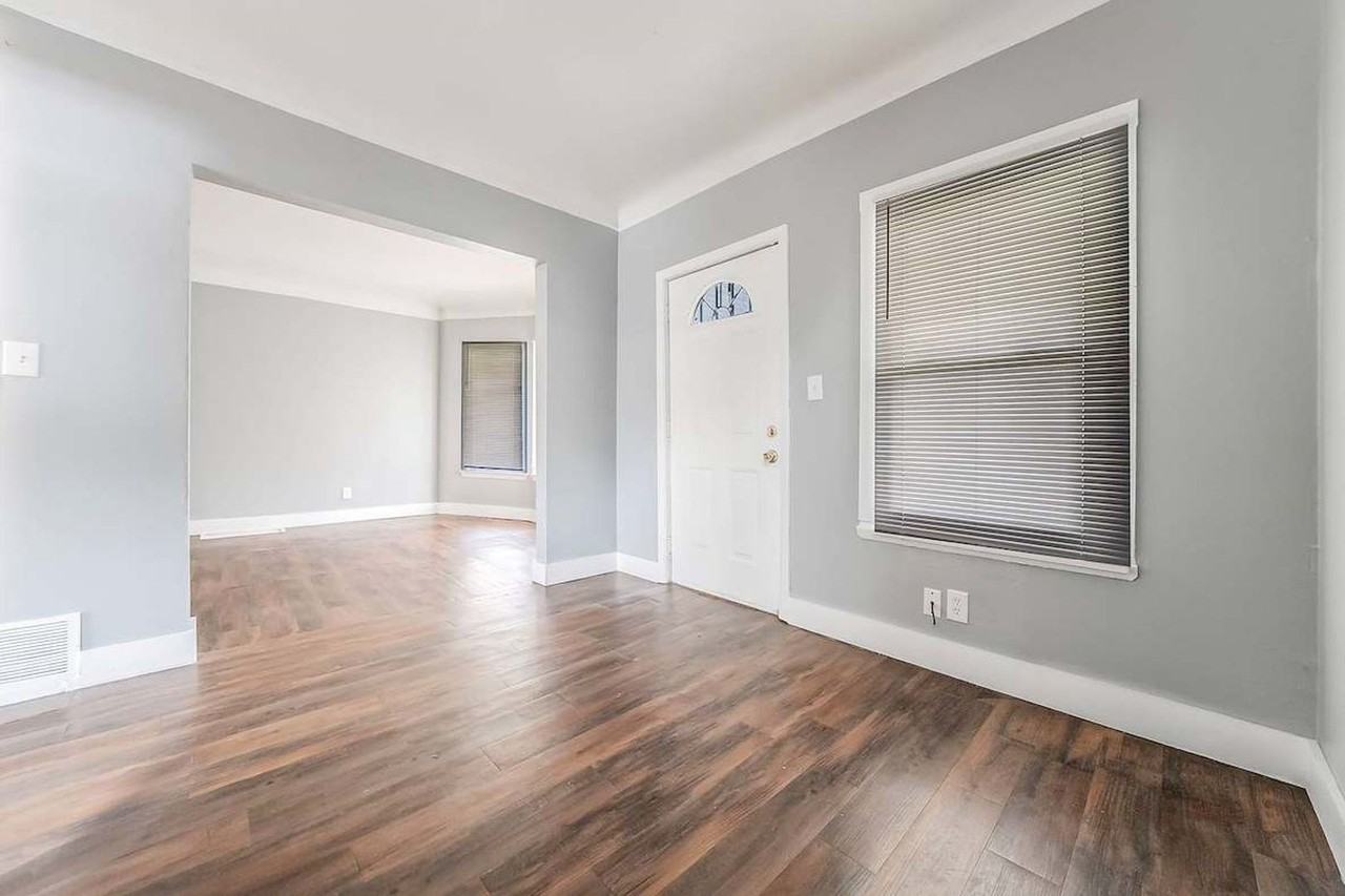 2145 W 100th St - Photo 6 of 41