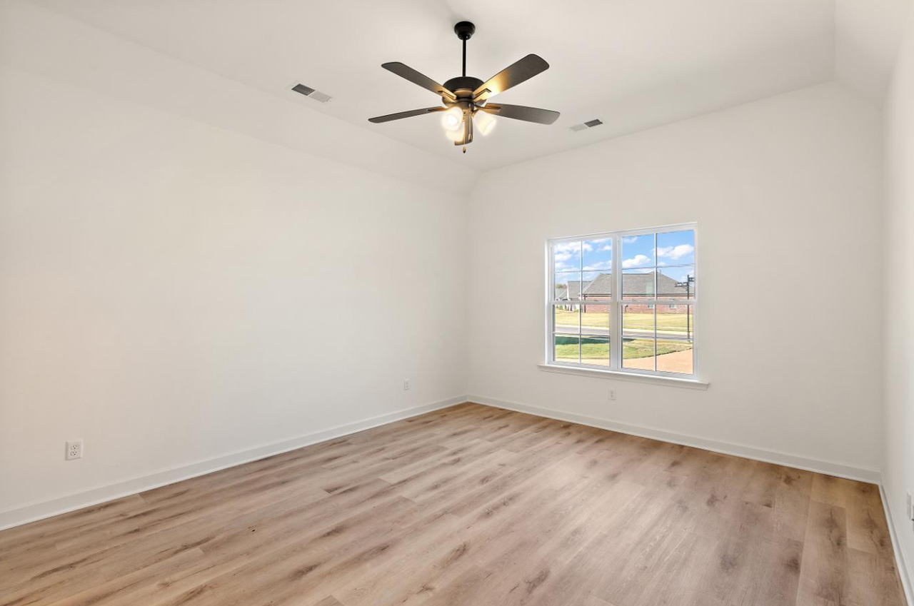 6275 Clover Ct - Photo 7 of 19