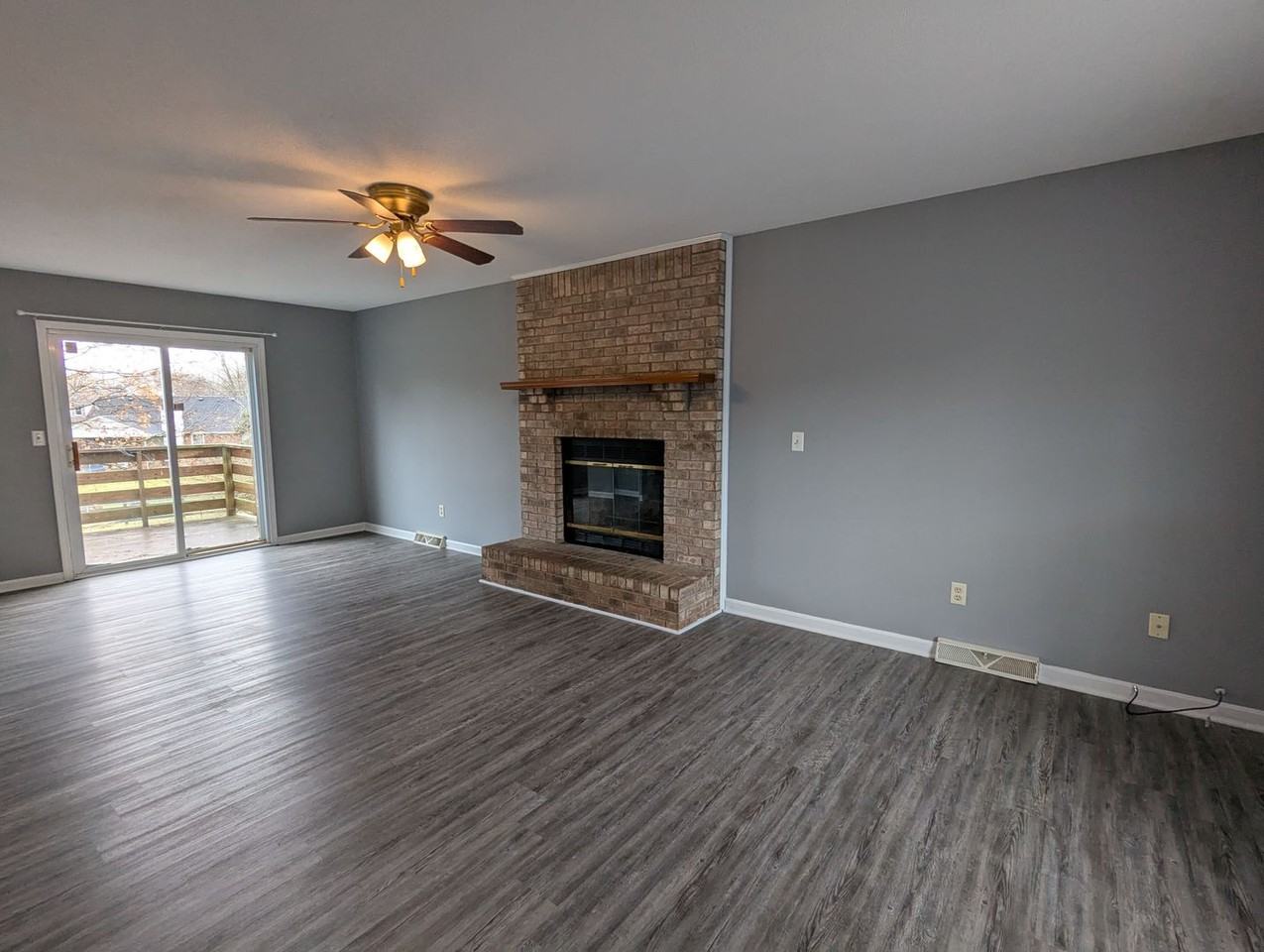 2017 Oriole Dr - Photo 2 of 18