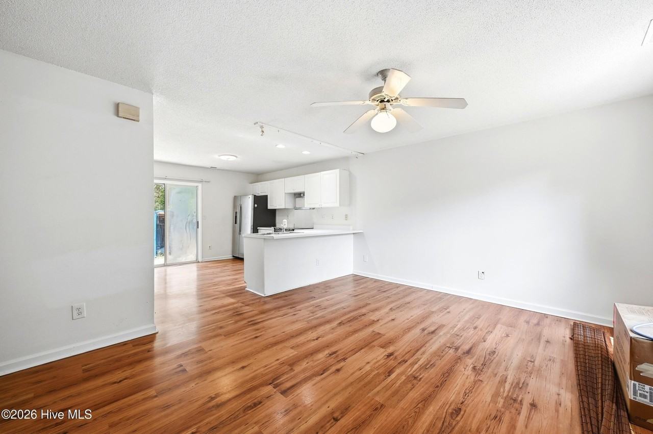 118 Avondale Ave #B - Photo 2 of 42