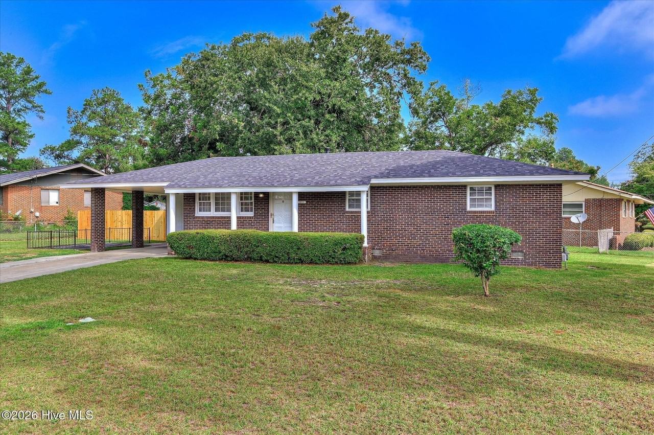 1831 Cottonwood Dr - Photo 3 of 28