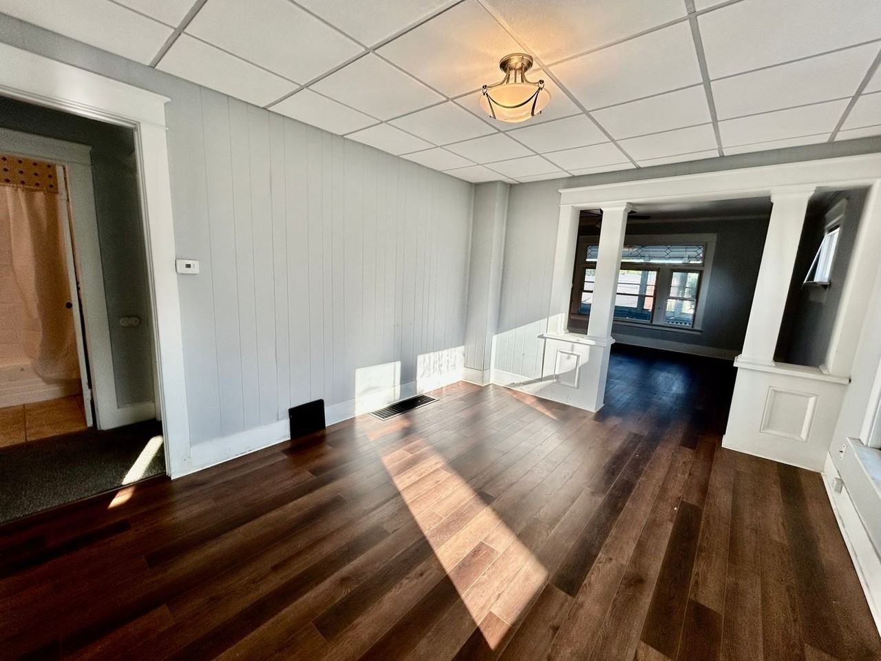 1219 W 8th St - Photo 3 of 15
