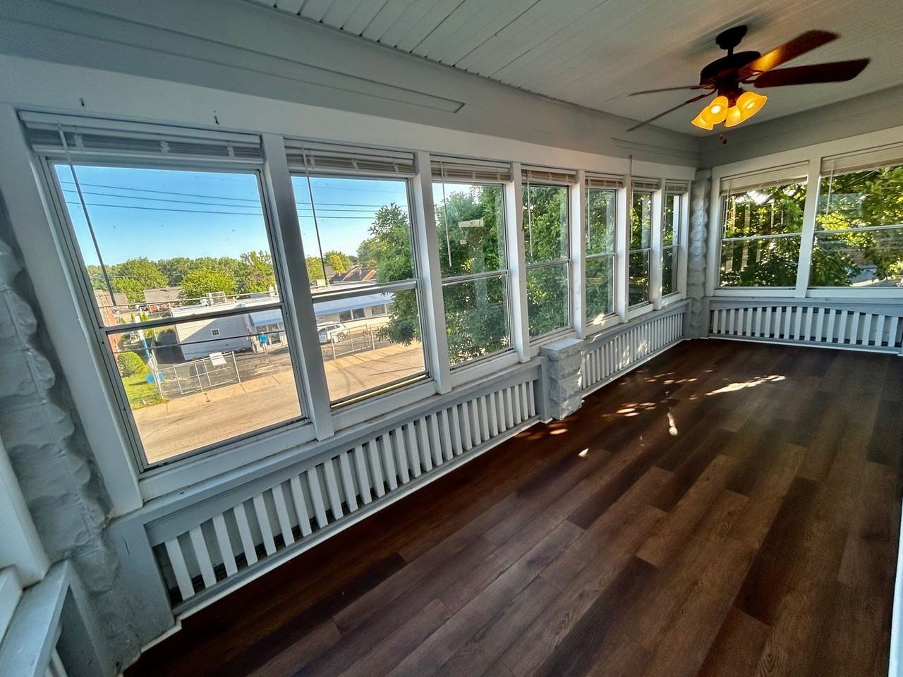 1219 W 8th St - Photo 5 of 15