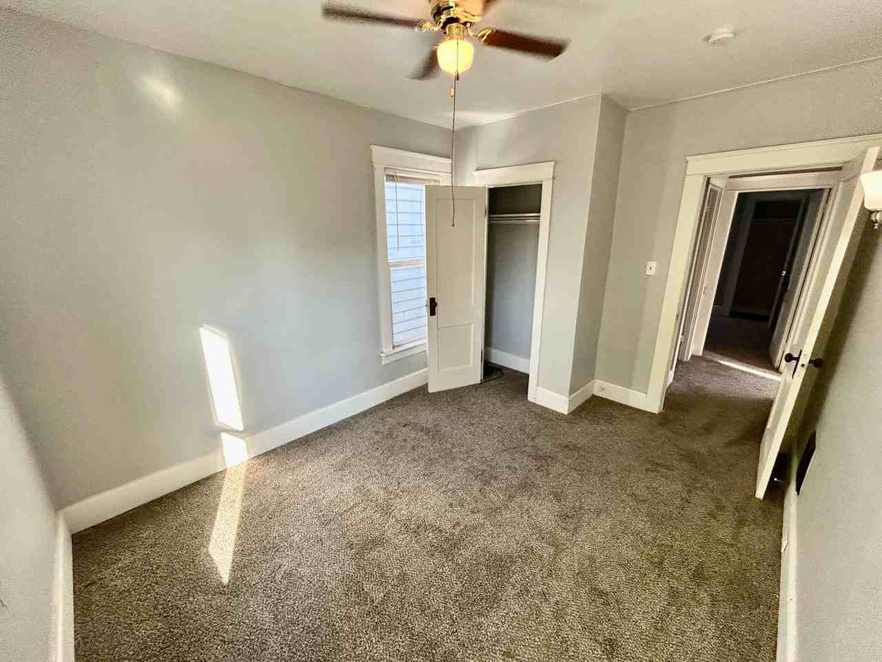 1219 W 8th St - Photo 6 of 15
