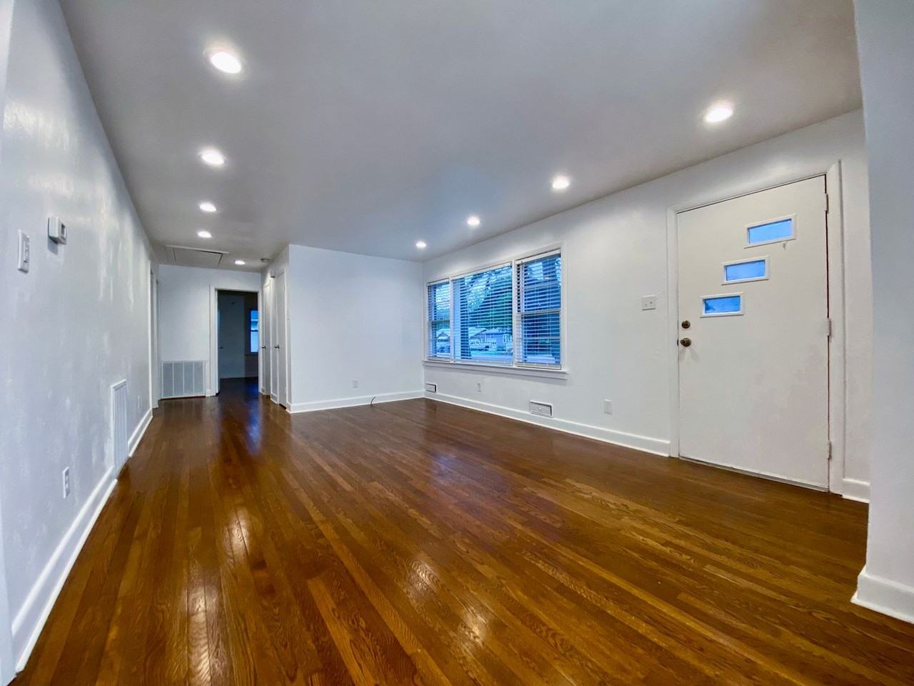 5621 Larry Ave - Photo 7 of 36
