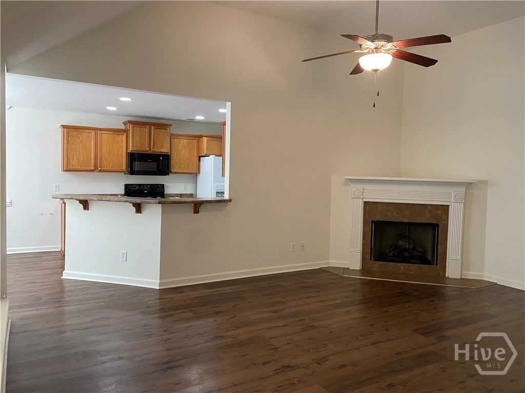 1540 Bradley Blvd - Photo 4 of 23