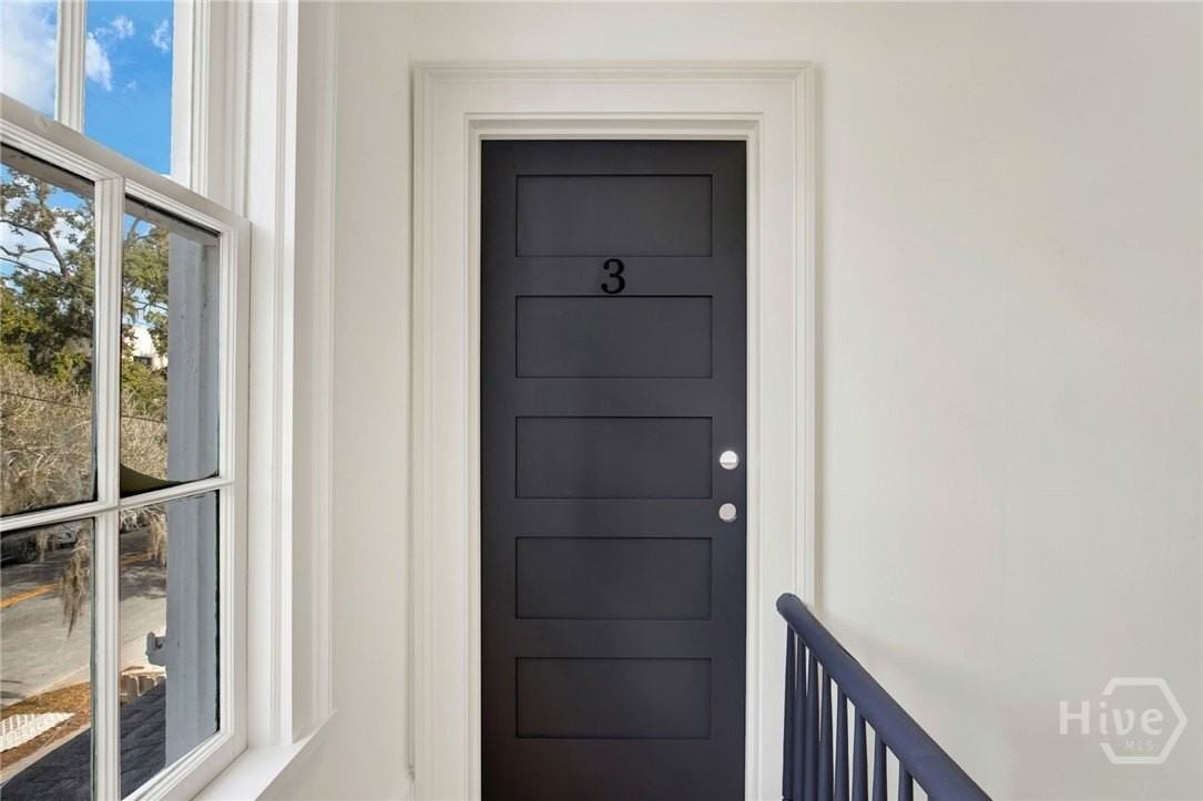 105 E Gwinnett St #3 - Photo 6 of 21