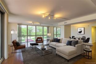 600 Admiral Blvd #208 - Photo 1 of 1
