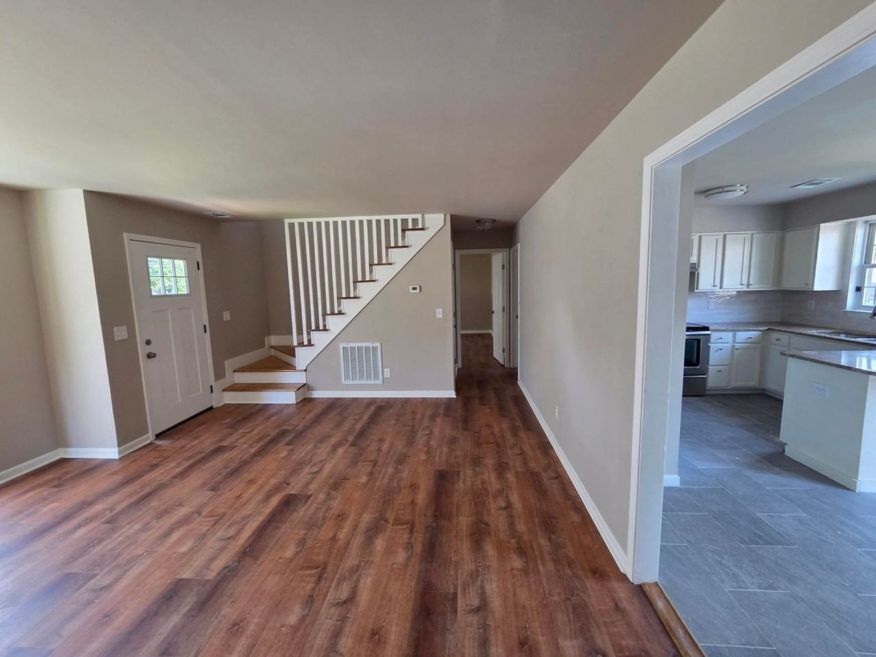 1815 9th Ave N - Photo 4 of 22