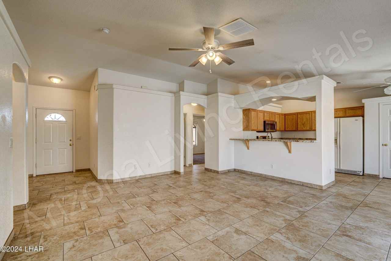 79 Keywester Dr - Photo 4 of 26