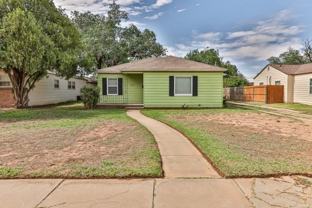 2405 30th St - Photo 1 of 1