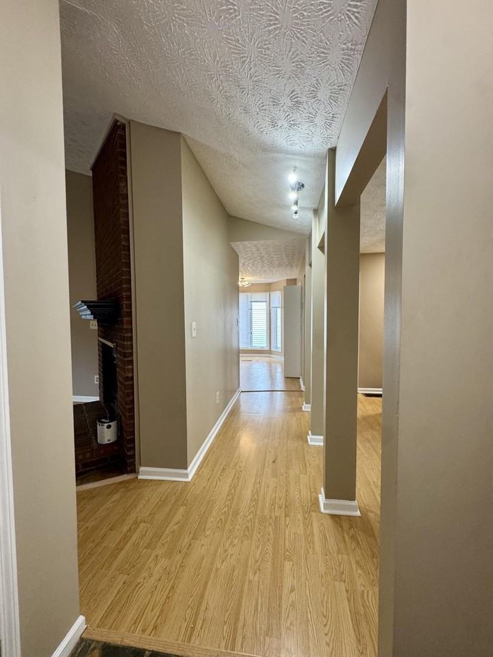500 Orchard Dr - Photo 5 of 25