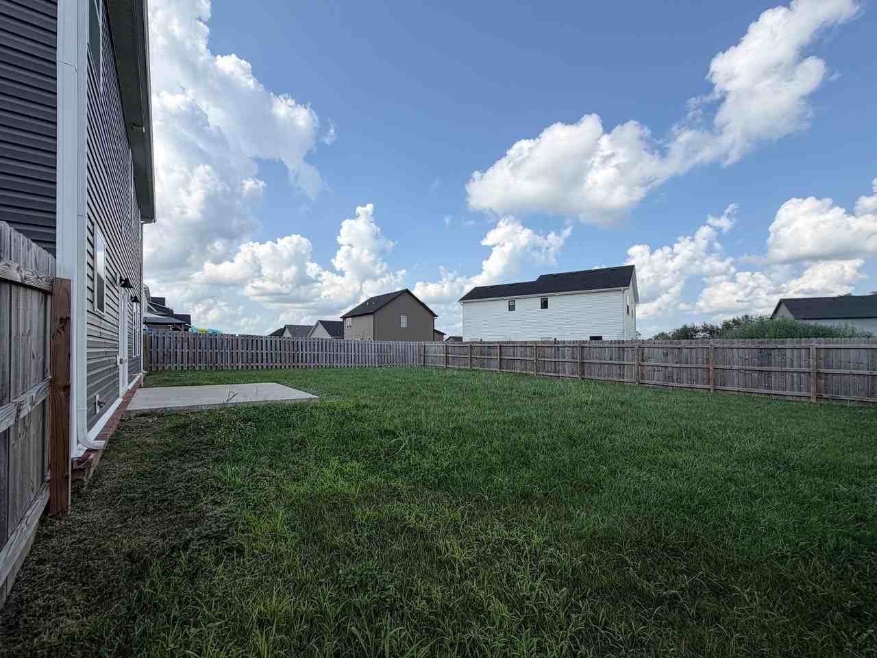 208 Skaggs Blvd - Photo 2 of 28
