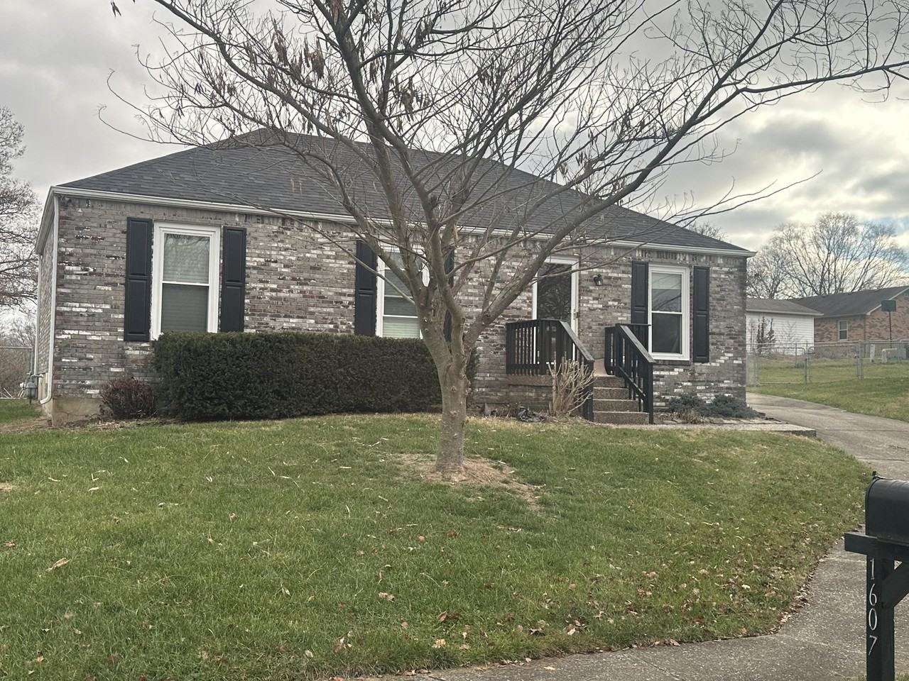 1607 Greenland Ct - Photo 2 of 50