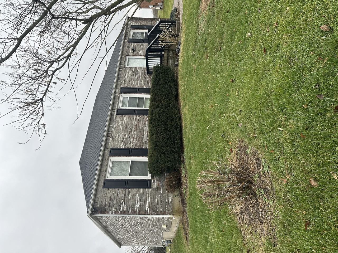 1607 Greenland Ct - Photo 4 of 50
