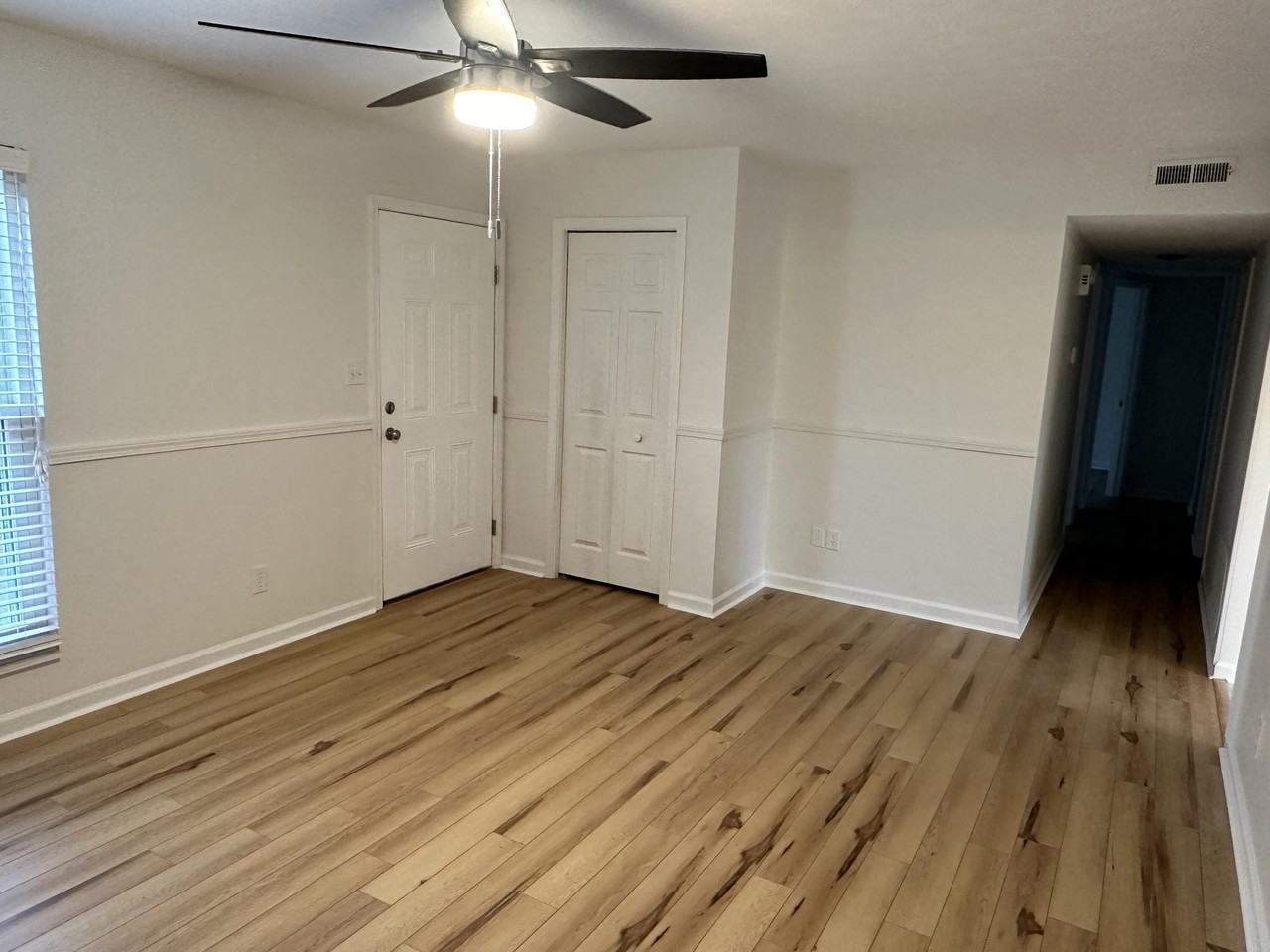1607 Greenland Ct - Photo 5 of 50
