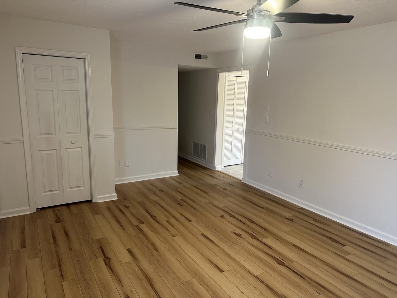 1607 Greenland Ct - Photo 6 of 50