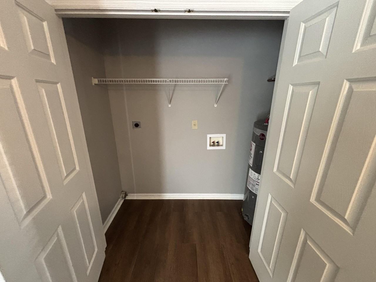 2740 Hayden Park Ln - Photo 4 of 12