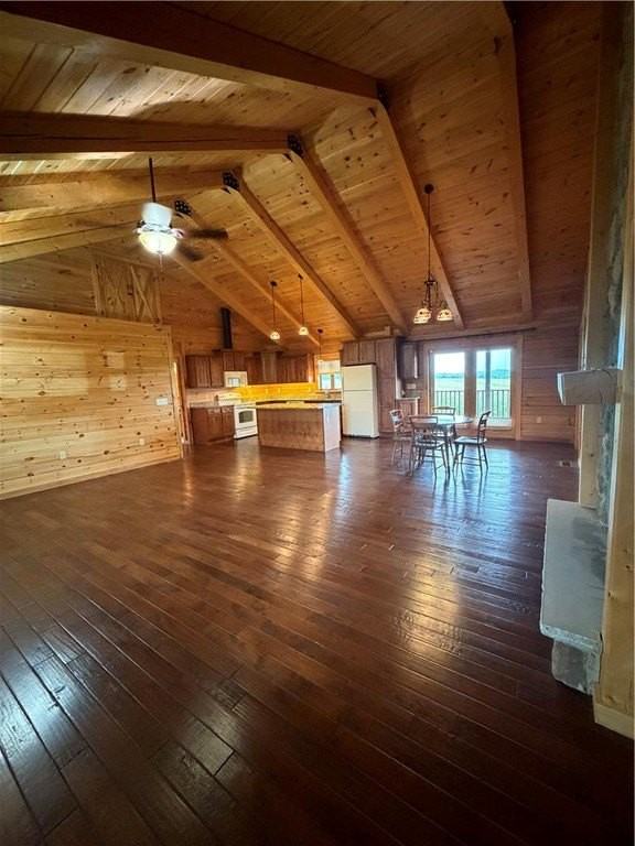 1748 Pen Argyl Rd - Photo 5 of 32