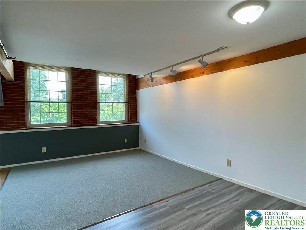 101 Race St #219 - Photo 5 of 16