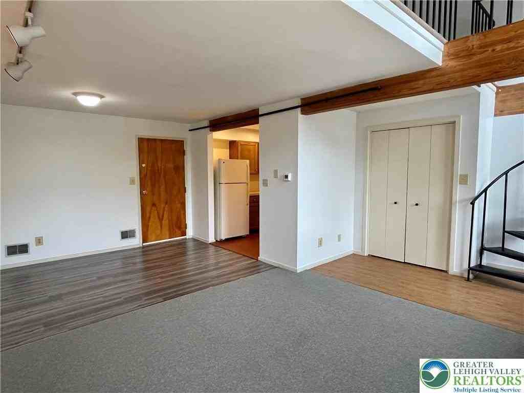 101 Race St #219 - Photo 6 of 16