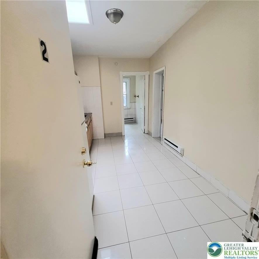 543 N 6th St #2 - Photo 3 of 11