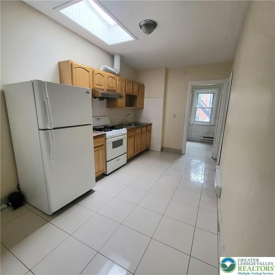 543 N 6th St #2 - Photo 4 of 11