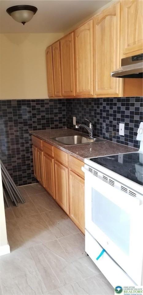 102 E Susquehanna St #4 - Photo 7 of 10