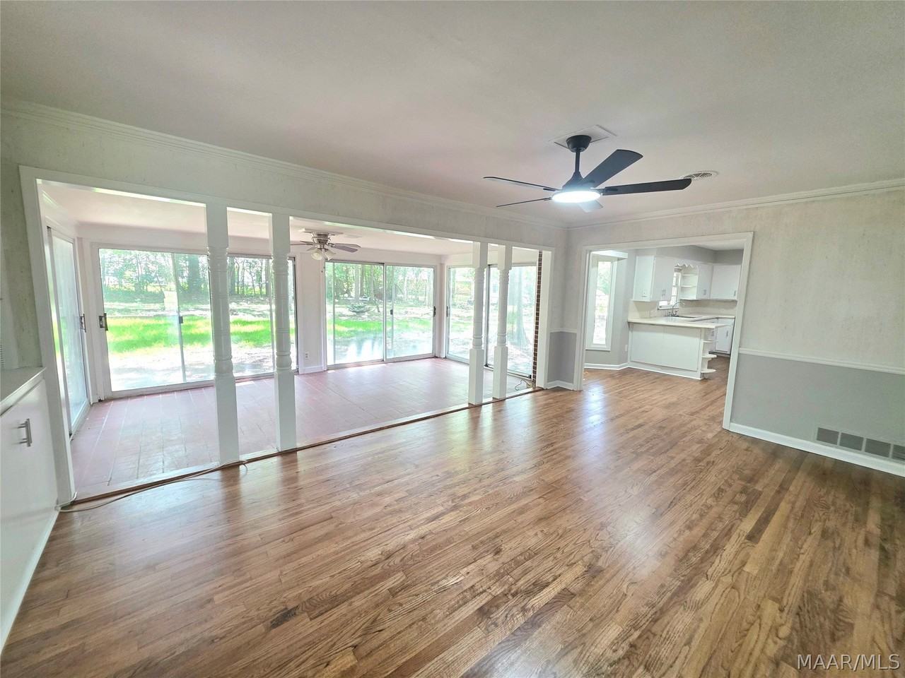 2663 Ashlawn Dr - Photo 5 of 13