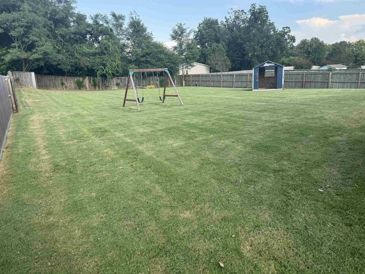 5144 Jon Oak Dr - Photo 2 of 24