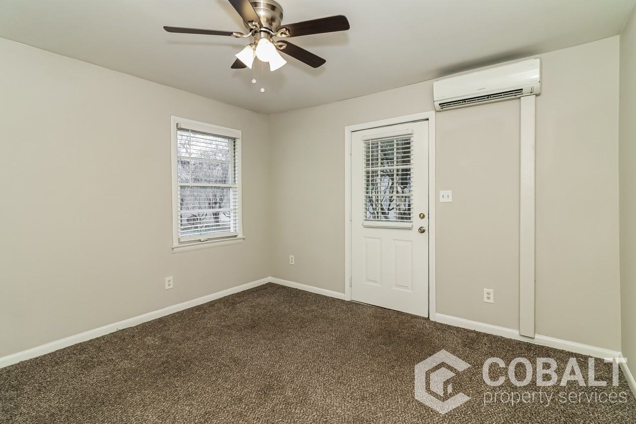 1992 Woodland Hills Ave Nw #1 - Photo 6 of 17