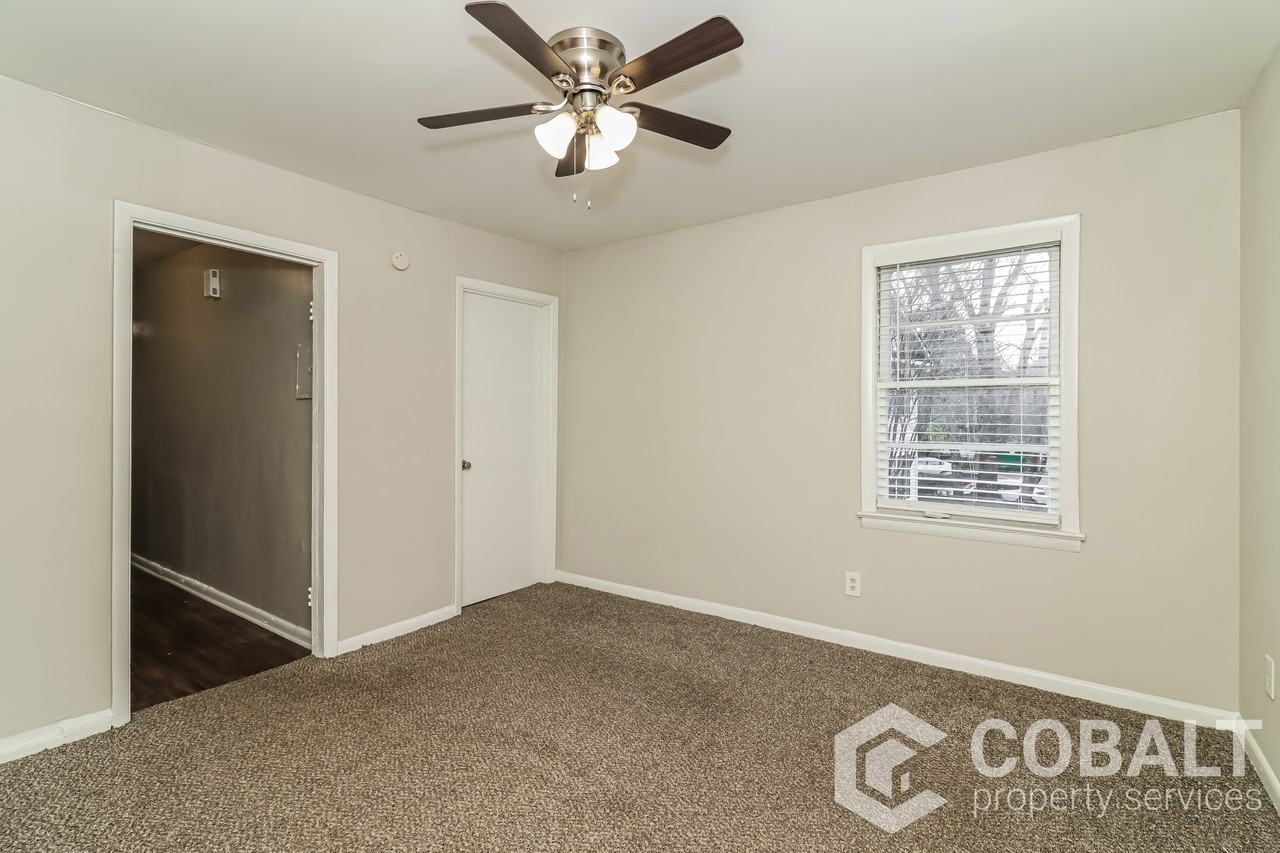 1992 Woodland Hills Ave Nw #1 - Photo 7 of 17