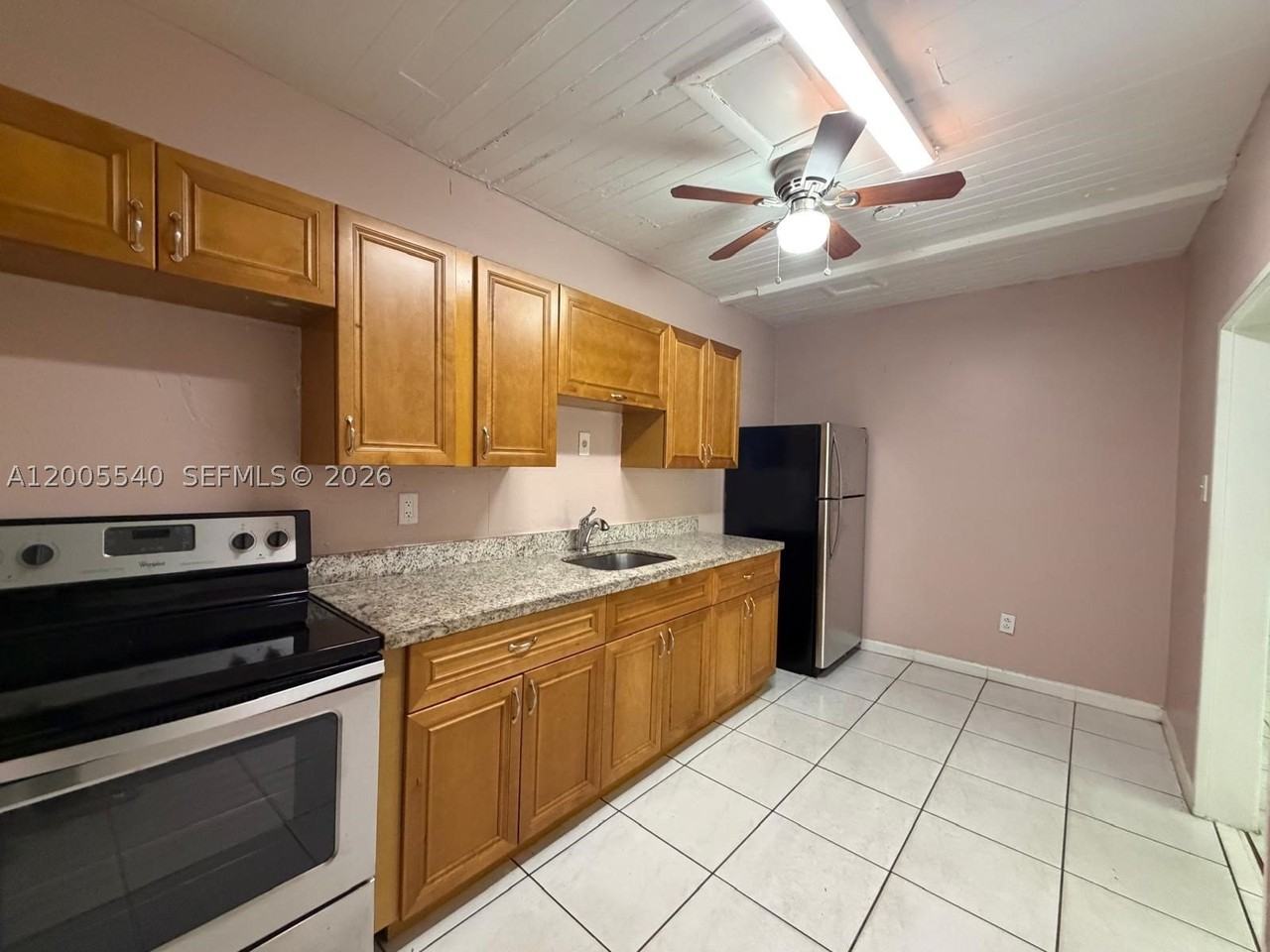 2835 Sw 37th Ct #1 - Photo 6 of 11