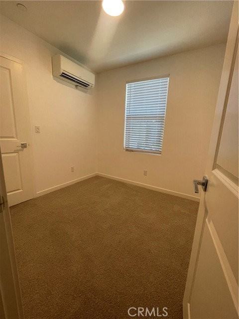 610 Dawson Ave - Photo 3 of 8