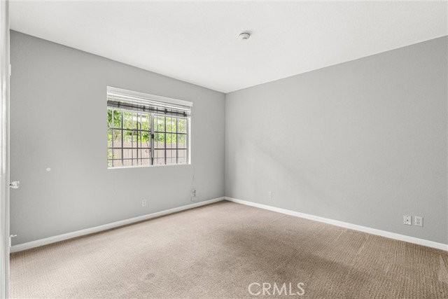 2110 Rockefeller Ln #2 - Photo 7 of 8