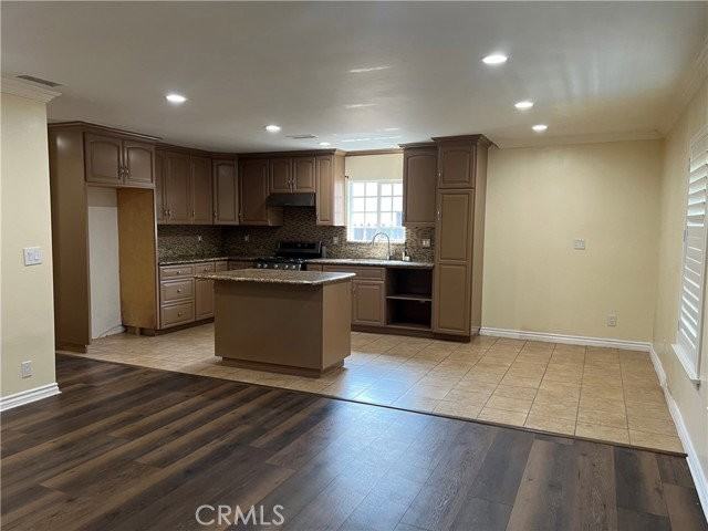 9219 Danbridge St - Photo 2 of 8