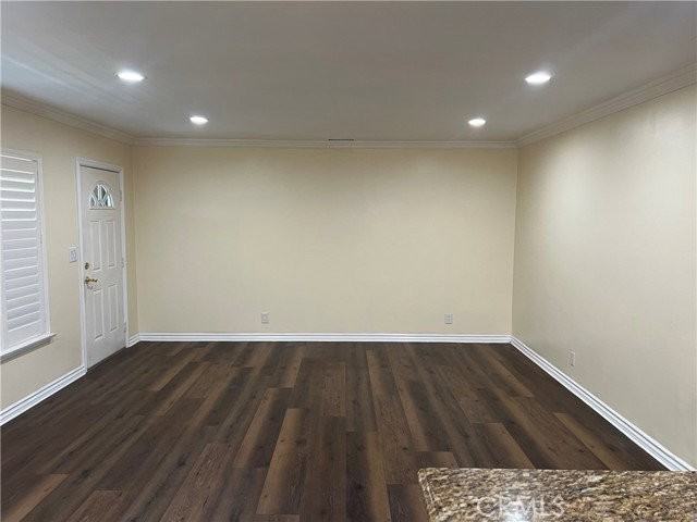 9219 Danbridge St - Photo 4 of 8
