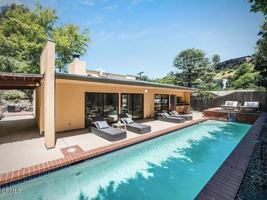 featured image of 2107 Kress St